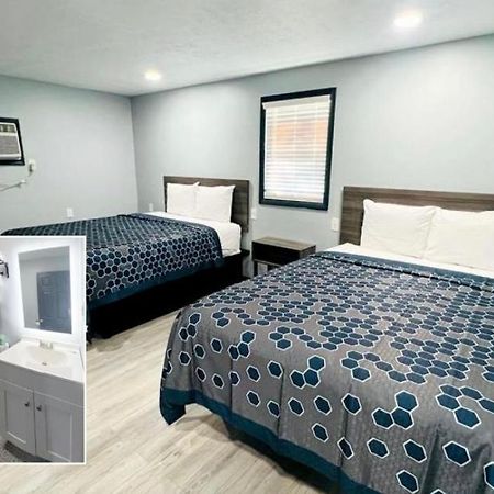 Hillsboro Inn & Suites ภายนอก รูปภาพ