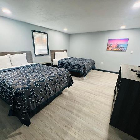 Hillsboro Inn & Suites ภายนอก รูปภาพ